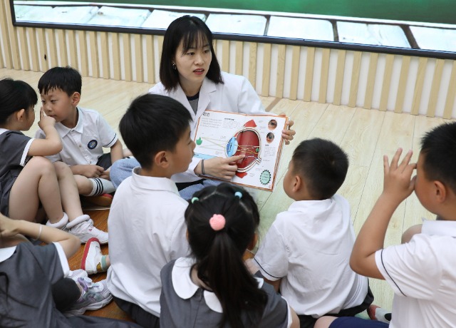 視力防護(hù).jpg 視力防護(hù).jpg