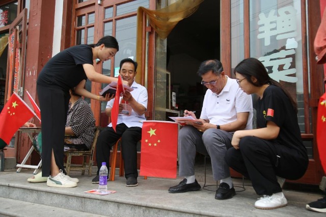 社會實踐.jpg 社會實踐.jpg